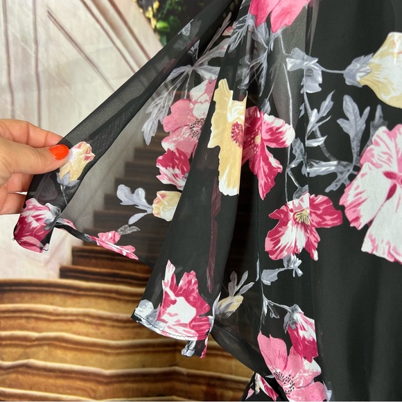 NWT Eliza J Black Floral Chiffon High Low V Neck Dress, faux wrap, split sleeve - Picture 9 of 11